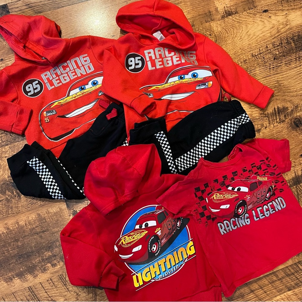 Lightning McQueen Outfit Lot